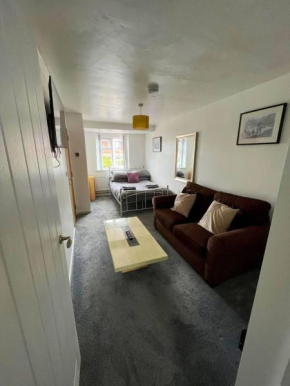 Badger Haven, Apartment 1